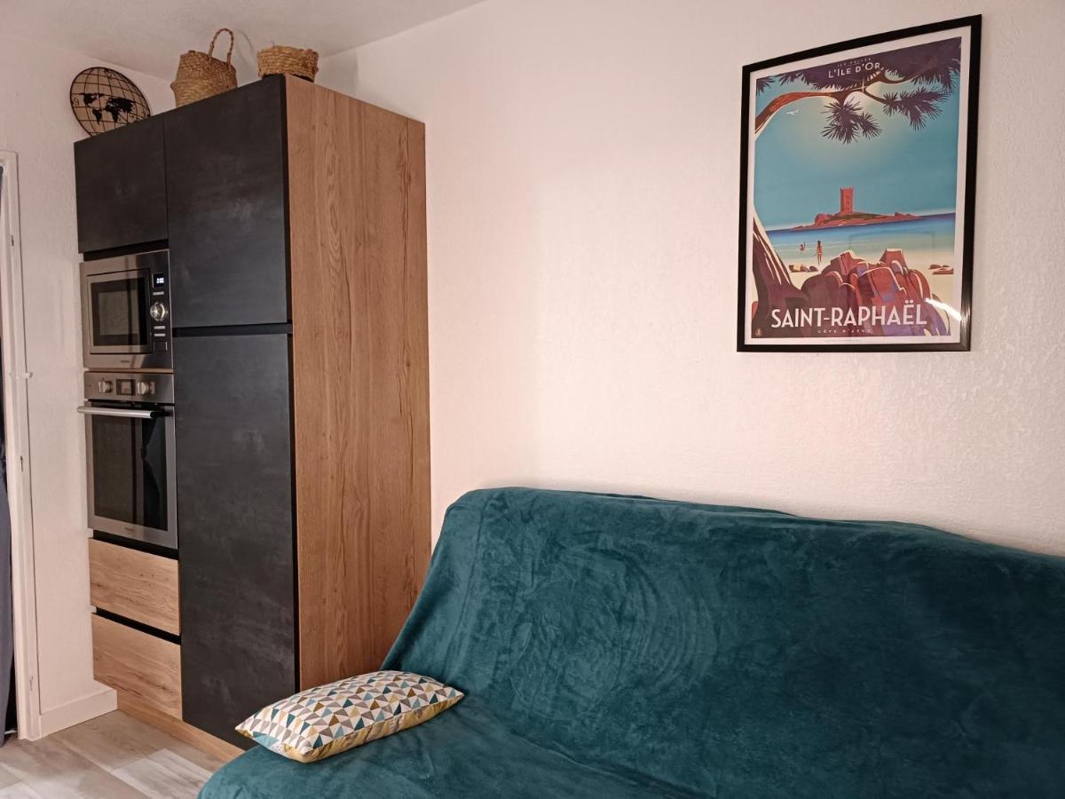 Studio Paradise Entre Mer Et Pins Saint-Raphaël Exteriör bild